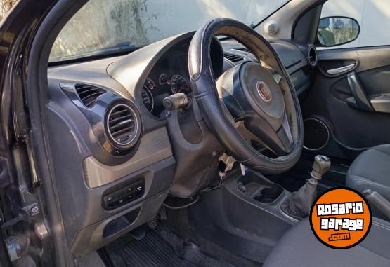 Autos - Fiat Gran Siena 2013 Nafta 350000Km - En Venta