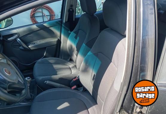 Autos - Fiat Gran Siena 2013 Nafta 350000Km - En Venta