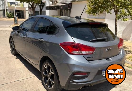Autos - Chevrolet Cruze RS 2023 Nafta 80000Km - En Venta