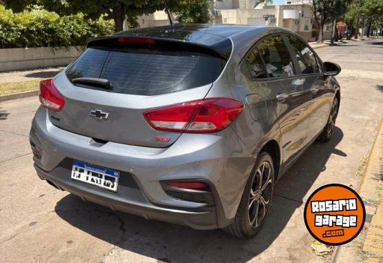 Autos - Chevrolet Cruze RS 2023 Nafta 80000Km - En Venta
