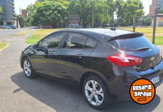Autos - Chevrolet Cruze lt 2018 Nafta 70000Km - En Venta
