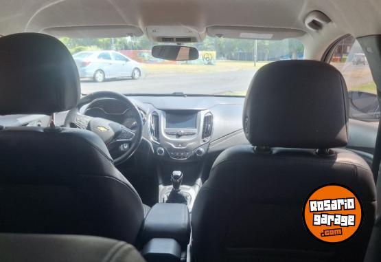 Autos - Chevrolet Cruze lt 2018 Nafta 70000Km - En Venta