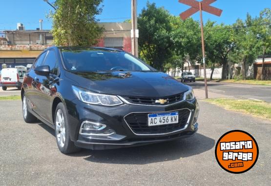 Autos - Chevrolet Cruze lt 2018 Nafta 70000Km - En Venta