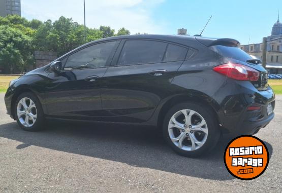 Autos - Chevrolet Cruze lt 2018 Nafta 70000Km - En Venta