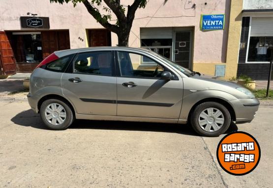 Autos - Ford Focus 2004 Nafta 290000Km - En Venta
