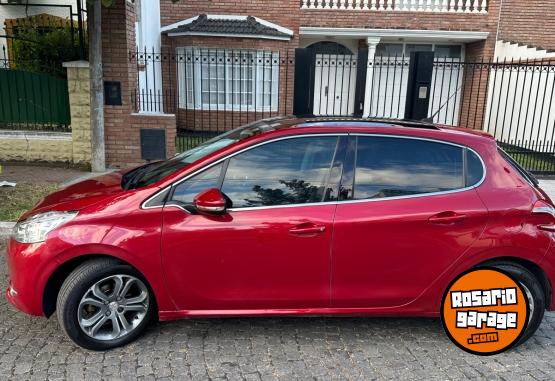 Autos - Peugeot 208 Feline 2014 Nafta 80000Km - En Venta