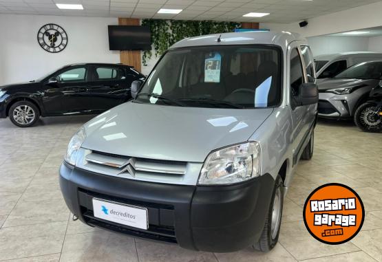 Utilitarios - Citroen BERLINGO 2021 Diesel 89210Km - En Venta