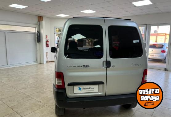 Utilitarios - Citroen BERLINGO 2021 Diesel 89210Km - En Venta