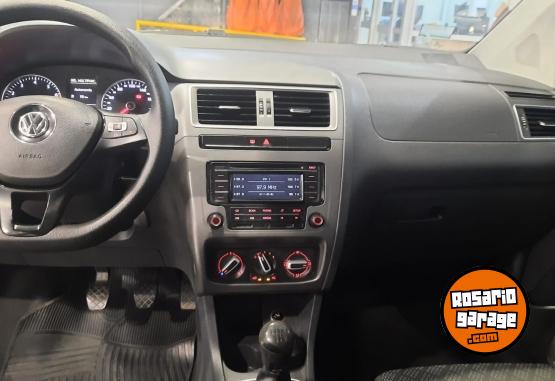 Autos - Volkswagen SURAN 1.6  COMFORTLINE 2015 Nafta 125000Km - En Venta