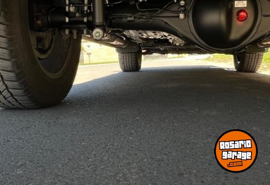 Camionetas - Toyota Hilux srx 4x4 at 2023 Diesel 29000Km - En Venta