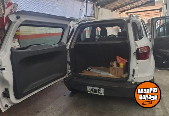 Autos - Ford Ecoesport 2013 Nafta 180000Km - En Venta