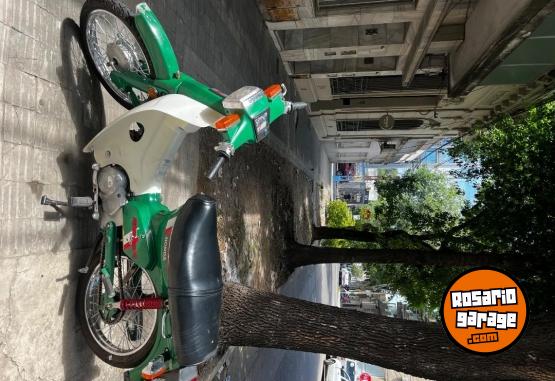 Motos - Honda C90 deluxe s�per cub 1997 Nafta 80000Km - En Venta