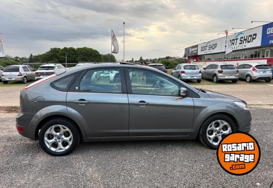 Autos - Ford Focus Ghia 1.8 Diesel 2012 Diesel 49000Km - En Venta