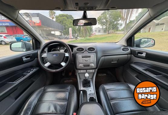 Autos - Ford Focus Ghia 1.8 Diesel 2012 Diesel 49000Km - En Venta