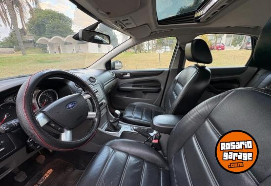 Autos - Ford Focus Ghia 1.8 Diesel 2012 Diesel 49000Km - En Venta