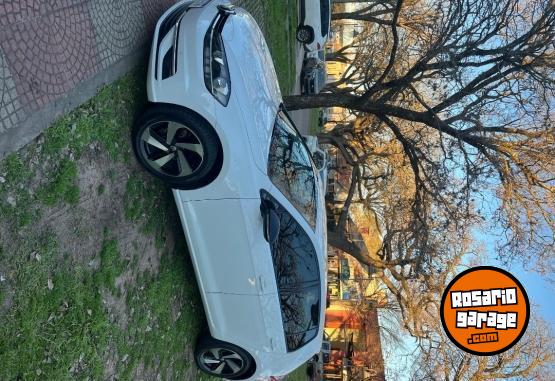 Autos - Volkswagen Golf 2018 Nafta 114000Km - En Venta
