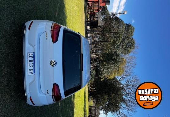 Autos - Volkswagen Golf 2018 Nafta 116000Km - En Venta