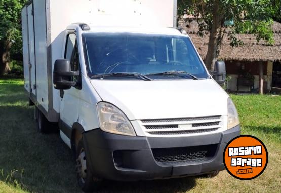Camiones y Gr�as - Hermoso Fiat iveco Daily - En Venta