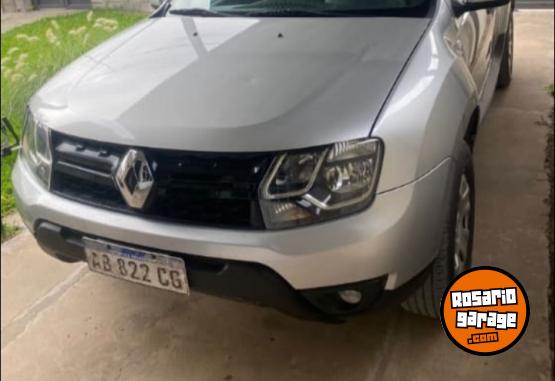 Autos - Renault Duster 2017 GNC 170000Km - En Venta