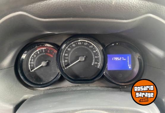 Autos - Renault Duster 2017 GNC 170000Km - En Venta