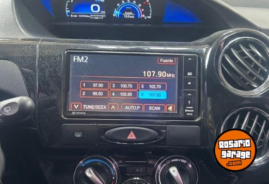 Autos - Toyota ETIOS 1.5 XLS 2017 Nafta 141900Km - En Venta