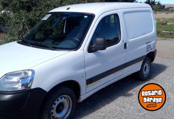 Utilitarios - Citroen Berlingo furg�n Hdi 2016 Diesel 303000Km - En Venta