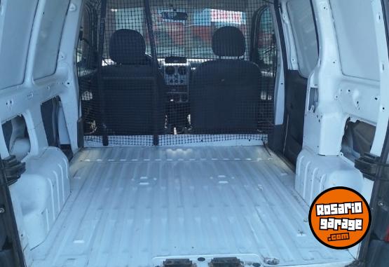 Utilitarios - Citroen Berlingo furg�n Hdi 2016 Diesel 303000Km - En Venta