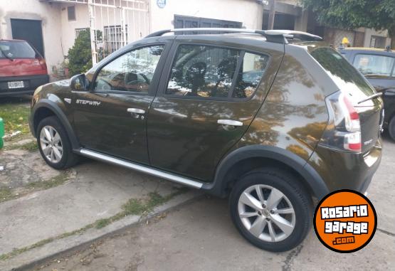 Autos - Renault Sandero Stepway 2012 GNC 120000Km - En Venta