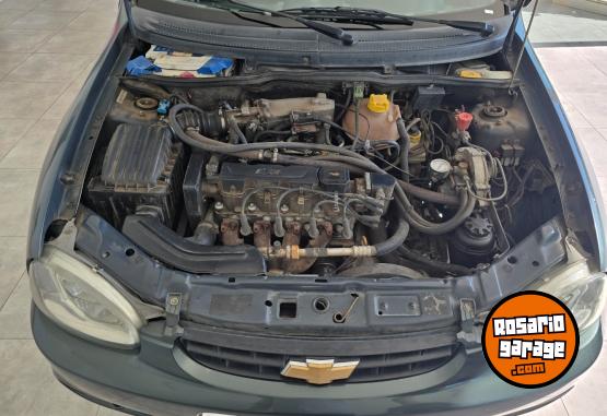 Autos - Chevrolet Corsa gl 2008 GNC 230000Km - En Venta