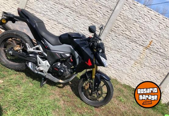 Motos - Honda CB190R 2017 Nafta 27000Km - En Venta