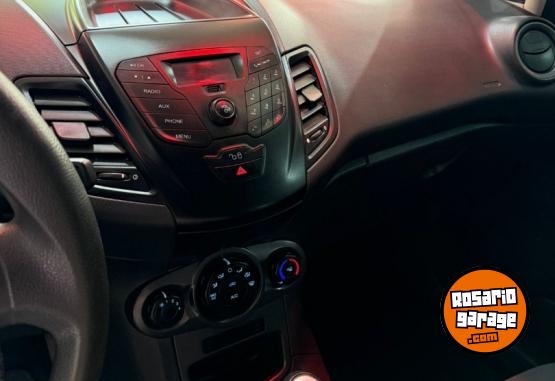 Autos - Ford Fiesta 1.6 S 2014 Nafta 133000Km - En Venta