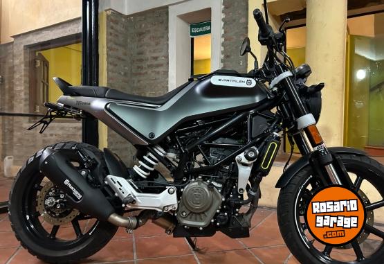 Motos - Husqvarna Svartpilen 200 2021 Nafta 8900Km - En Venta