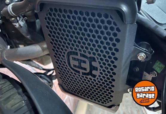 Motos - Husqvarna Svartpilen 200 2021 Nafta 8900Km - En Venta