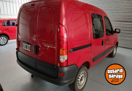 Utilitarios - Renault Kangoo 2015 Nafta 140000Km - En Venta