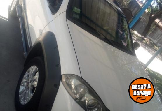 Camionetas - Fiat Strada Adventure 1.6 EXT 2012 Nafta 104000Km - En Venta