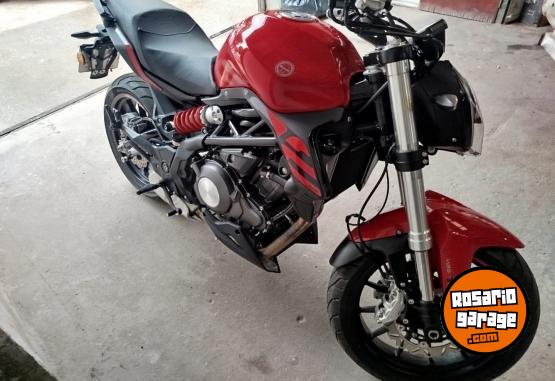 Motos - Benelli 302 2023 Nafta 3900Km - En Venta