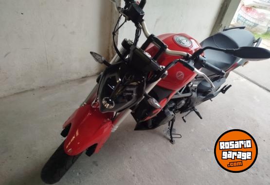Motos - Benelli 302 2023 Nafta 3900Km - En Venta