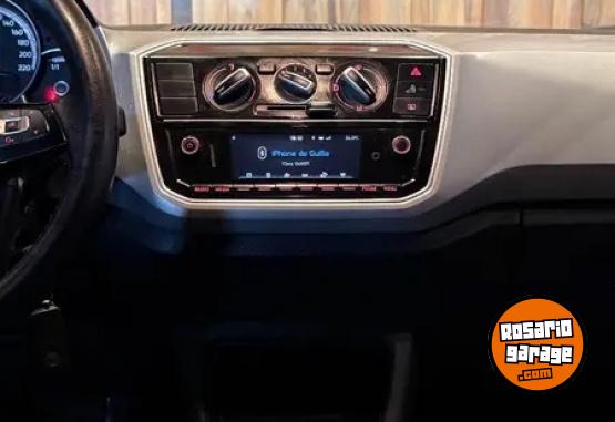 Autos - Volkswagen Up! 3p High 2018 Nafta 111000Km - En Venta