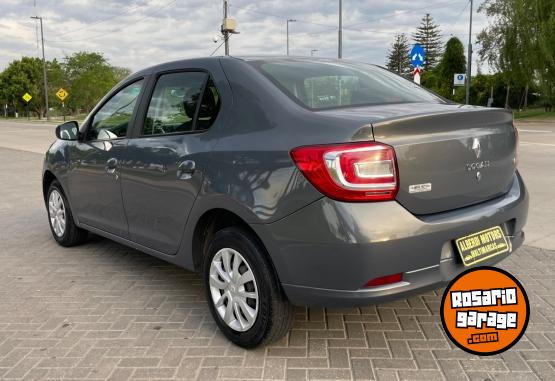 Autos - Renault LOGAN 1.6 EXPRESSION 2015 Nafta 125000Km - En Venta