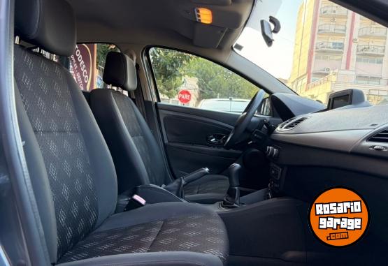 Autos - Renault Fluence  Dynamique pack 2015 GNC 61000Km - En Venta