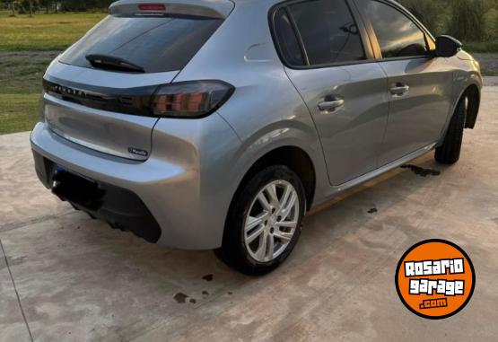 Autos - Peugeot 208 Active Pack AT 2024 Nafta 27000Km - En Venta