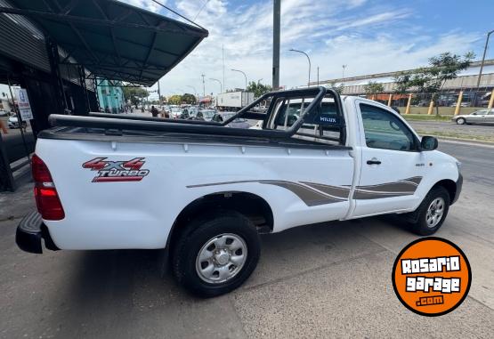 Camionetas - Toyota HILUX 4x4 CABINA SIMPLE 2015 Diesel 163000Km - En Venta