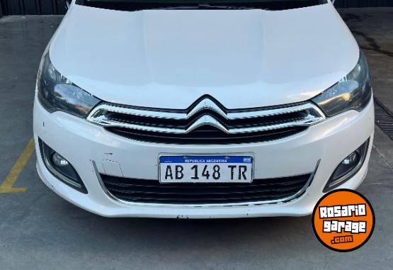 Autos - Citroen C4 Lounge 2017 Nafta 133700Km - En Venta