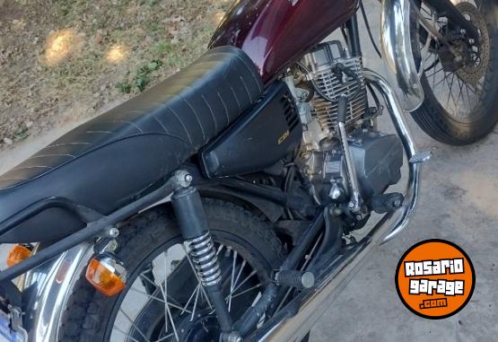 Motos - Zanella Sapucai 2017 Nafta 11600Km - En Venta