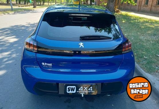 Autos - Peugeot 208 2022 Nafta 45000Km - En Venta