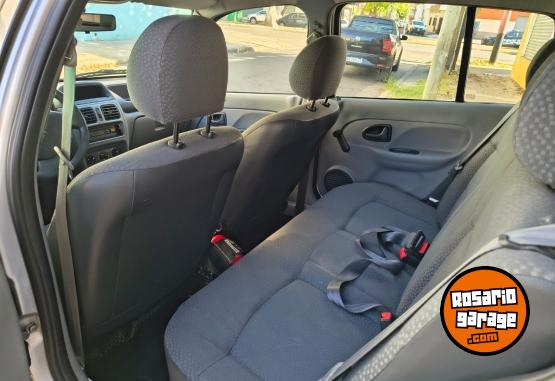 Autos - Renault CLIO 2 1.2 PACK PLUS 2010 Nafta 175000Km - En Venta