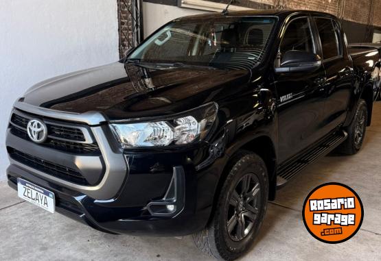 Camionetas - Toyota Hilux 2022 Diesel 138112Km - En Venta