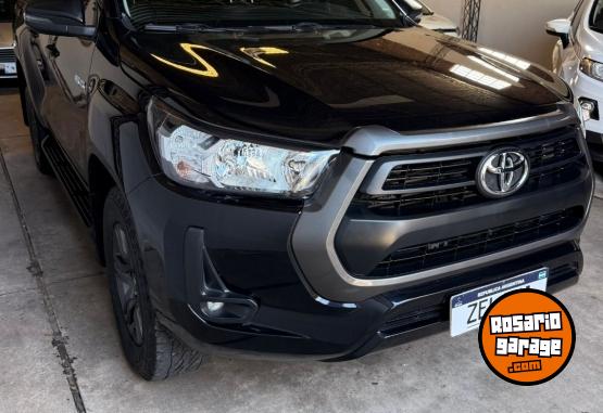 Camionetas - Toyota Hilux 2022 Diesel 138112Km - En Venta