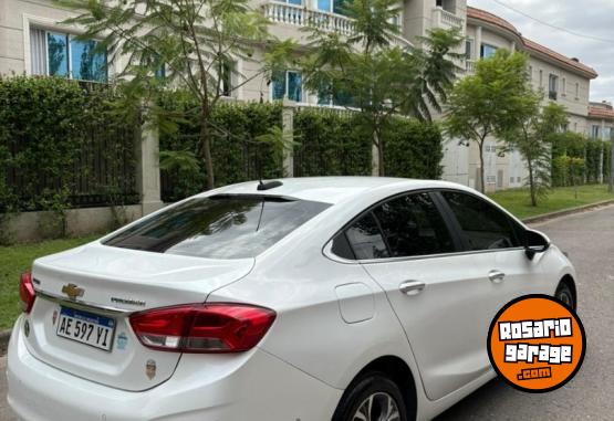 Autos - Chevrolet CRUZE PREMIER 4P 2021 Nafta 90000Km - En Venta