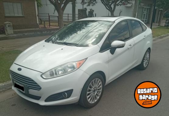 Autos - Ford Fiesta 2013 Nafta 115000Km - En Venta